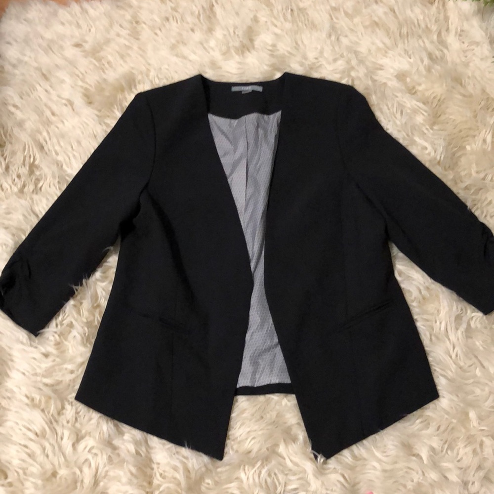 Tart quarter sleeve blazer - size M